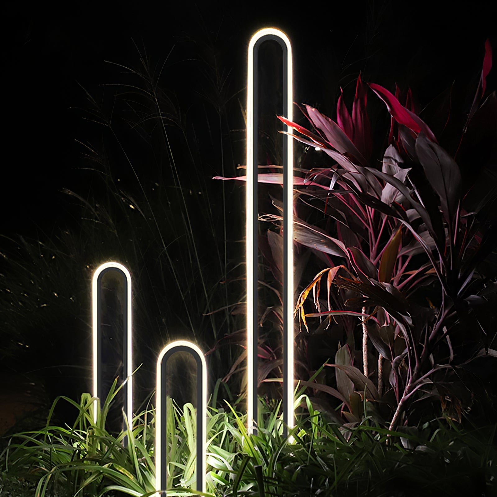 Aluminum Garden Light -Comes With Acrylic Diffuser for Outdoor