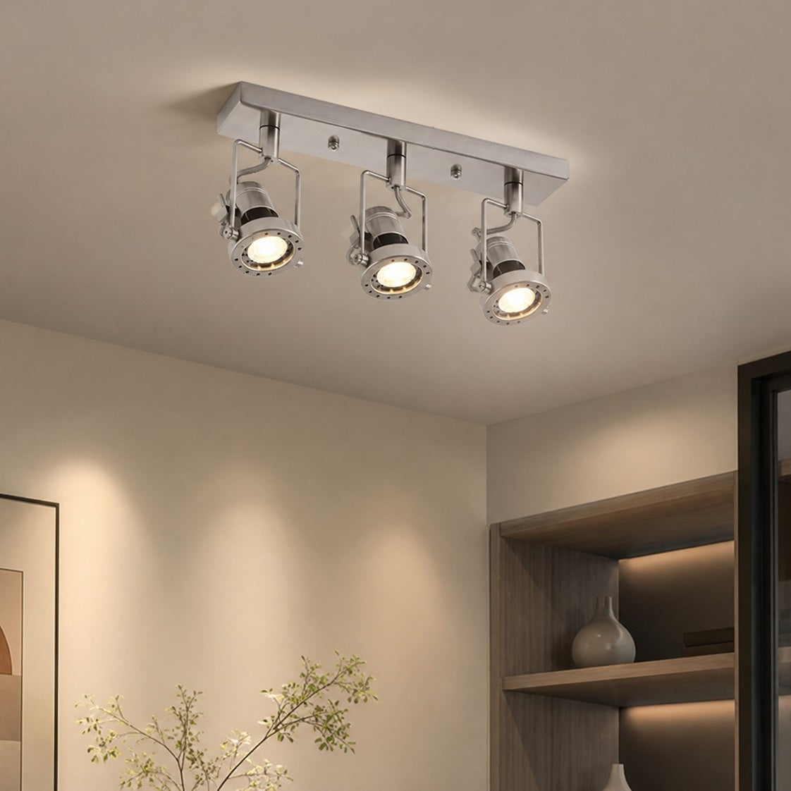 Verstellbarer Bauhaus-Spot aus gebürstetem Nickel