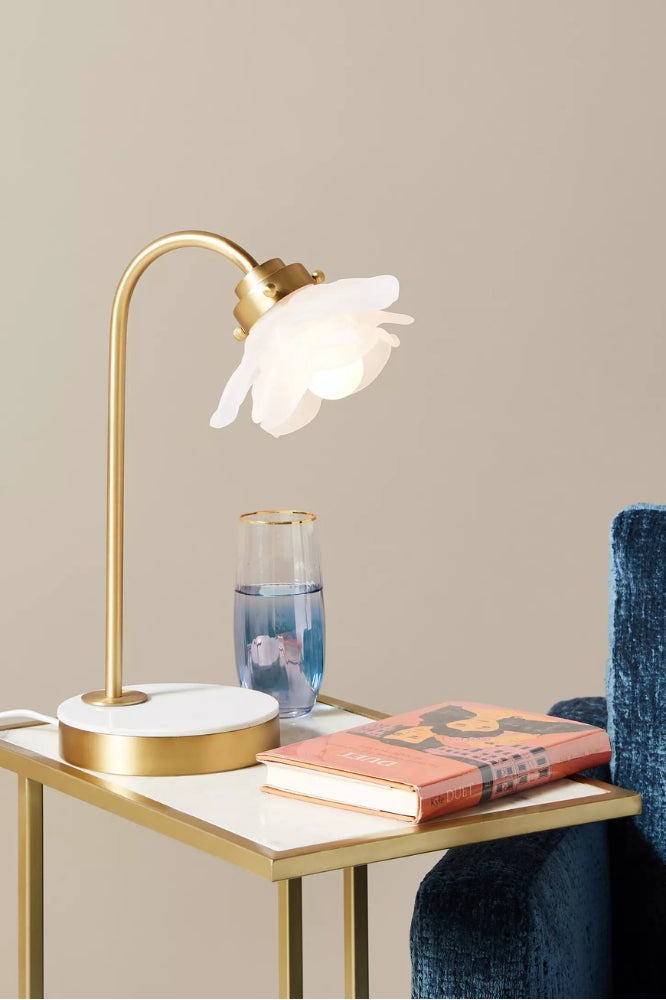 Revalis Glass Flower Task Lamp – Modern Frosted Petal Lighting