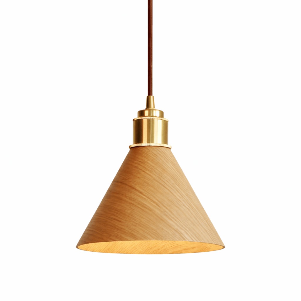 Konische Stecker-Pendelleuchte aus gedrechseltem Holz