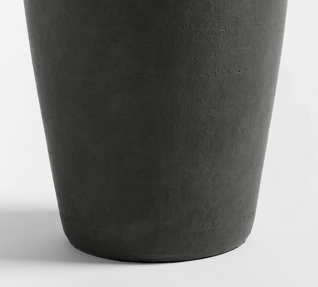 Ceruna Table Lamp with Textured Ceramic Base and Soft Glow for Bedroom Nightstand