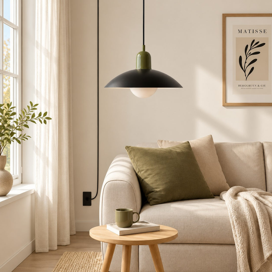 Pendelleuchte im Stil der Mid-Century-Bauhaus-Bewegung für das Esszimmer mit Stecker