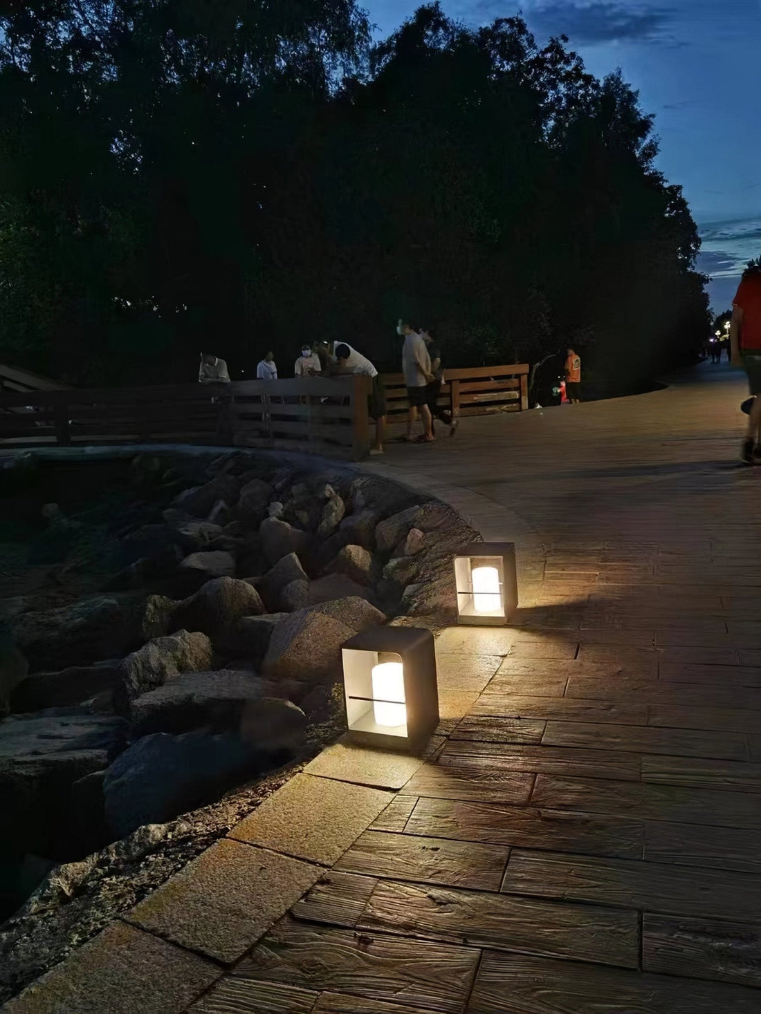 Garden Solar Light - Durable LED Lamp for Outdoor Patio & Pathway
