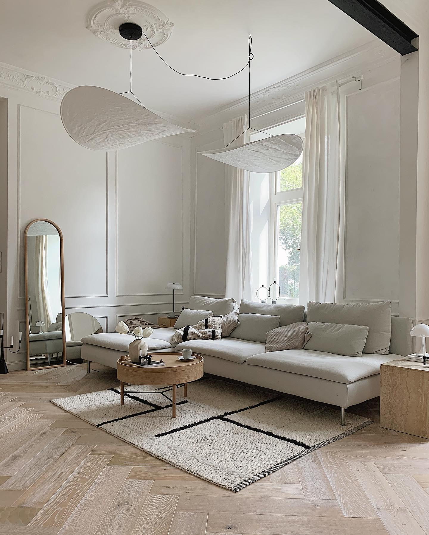 Cloudlike Mulberry Silk Plug-In Pendant Light