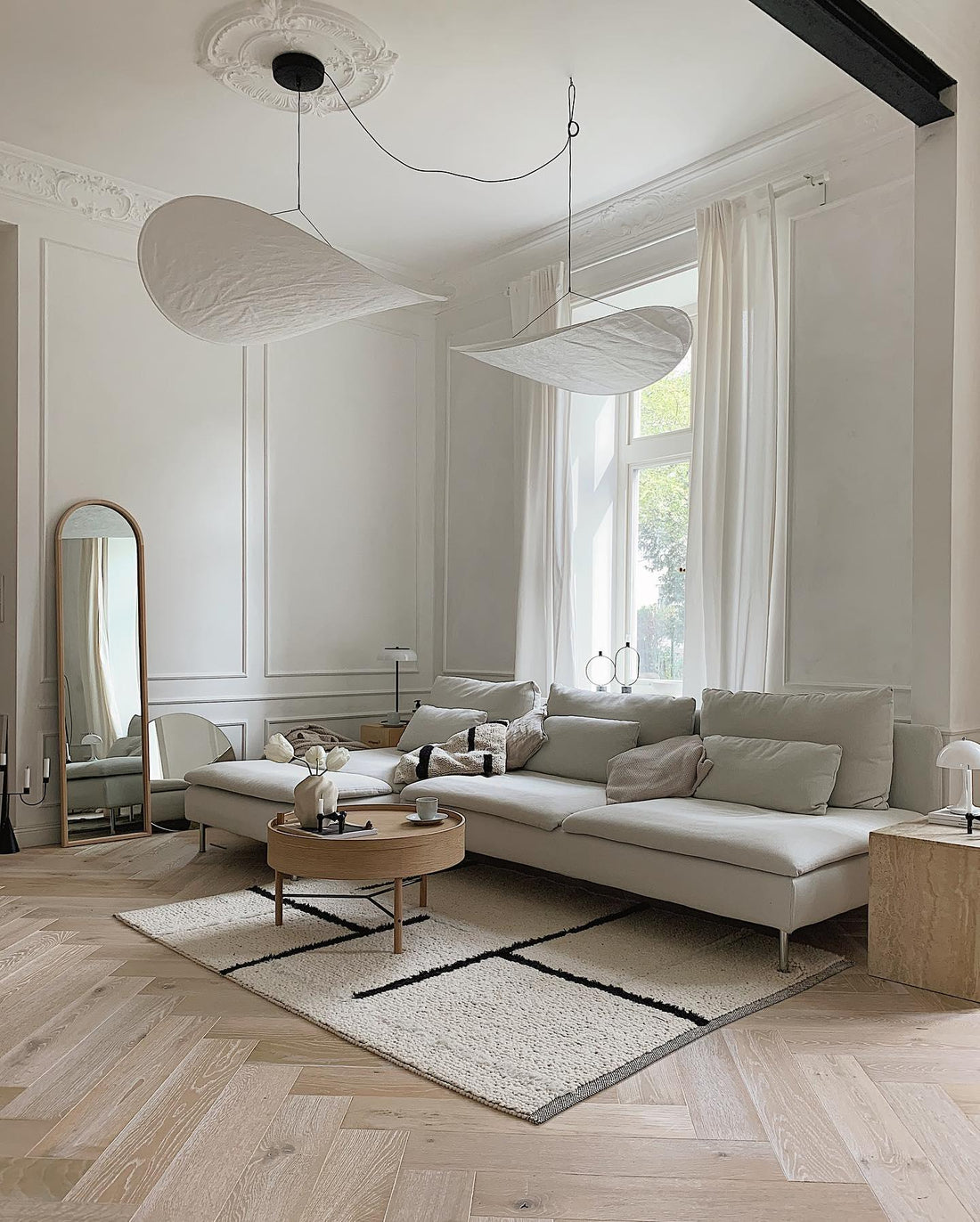 Cloudlike Mulberry Silk Plug-In Pendant Light