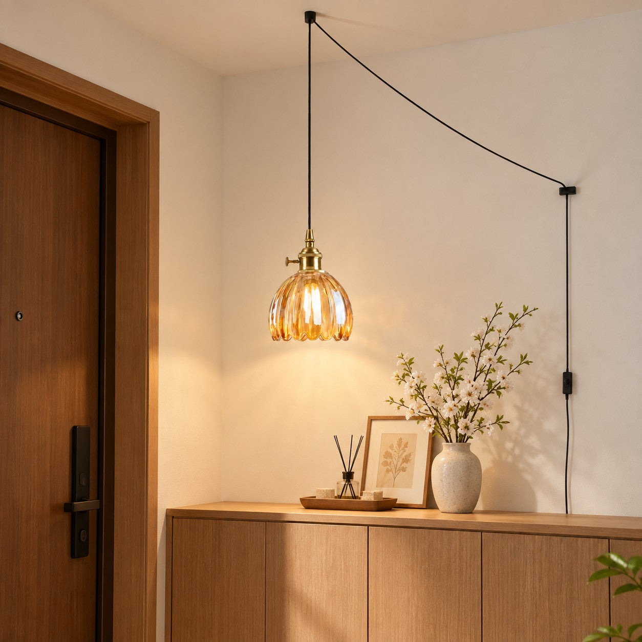 Vintage-Blüten-Pendelleuchte aus Glas mit Stecker