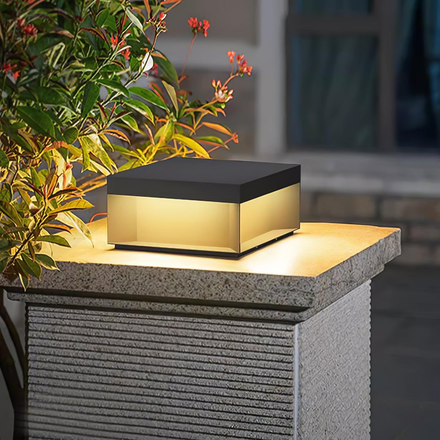 Outdoor Post Light - Durable Garden Lamp for Patio & Pathway