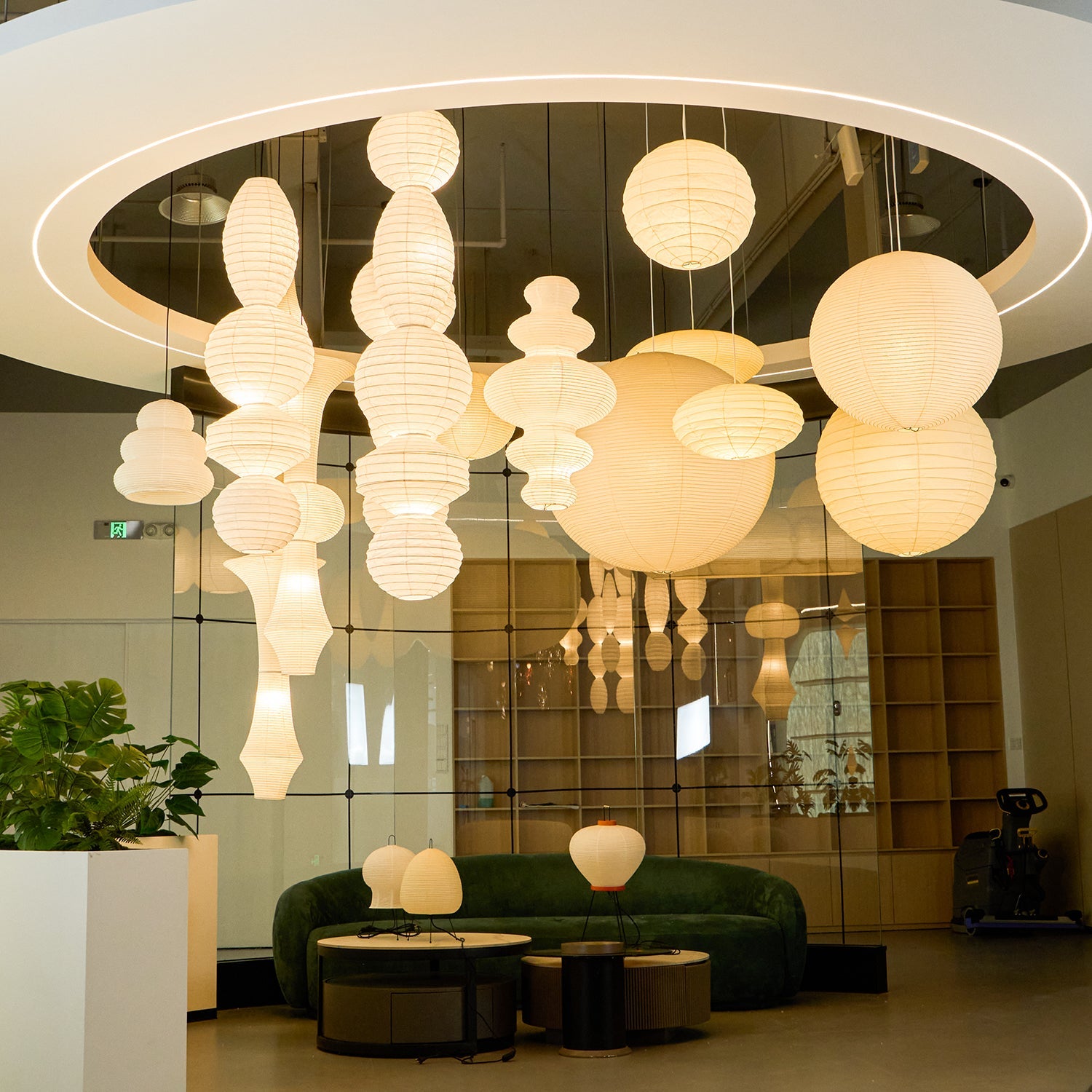 Hängelampe der Laternenserie - Xuan-Papierschichtlampe für das Wohnzimmer