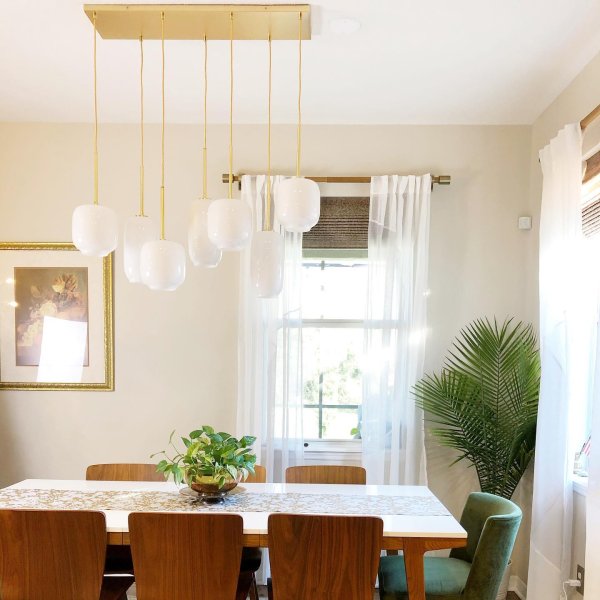 Lumivelle Sculptural 7-Light Chandelier – Adjustable Height Modern Glass Pendant