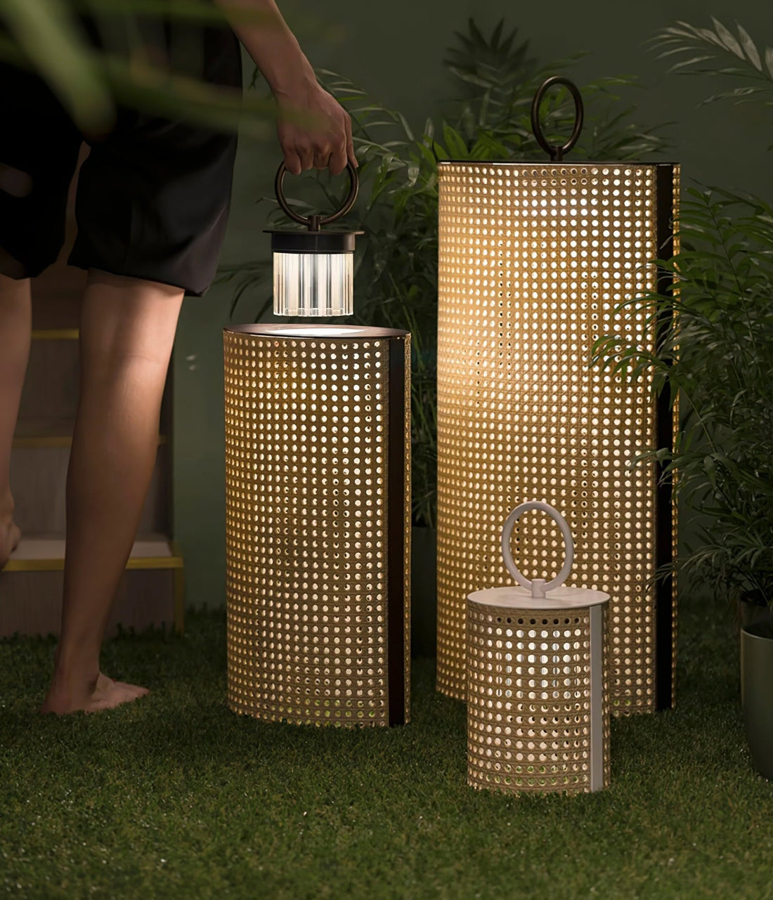 Solar-Laternenlampe für den Außenbereich – tragbares, elegantes Licht für Terrasse und Garten