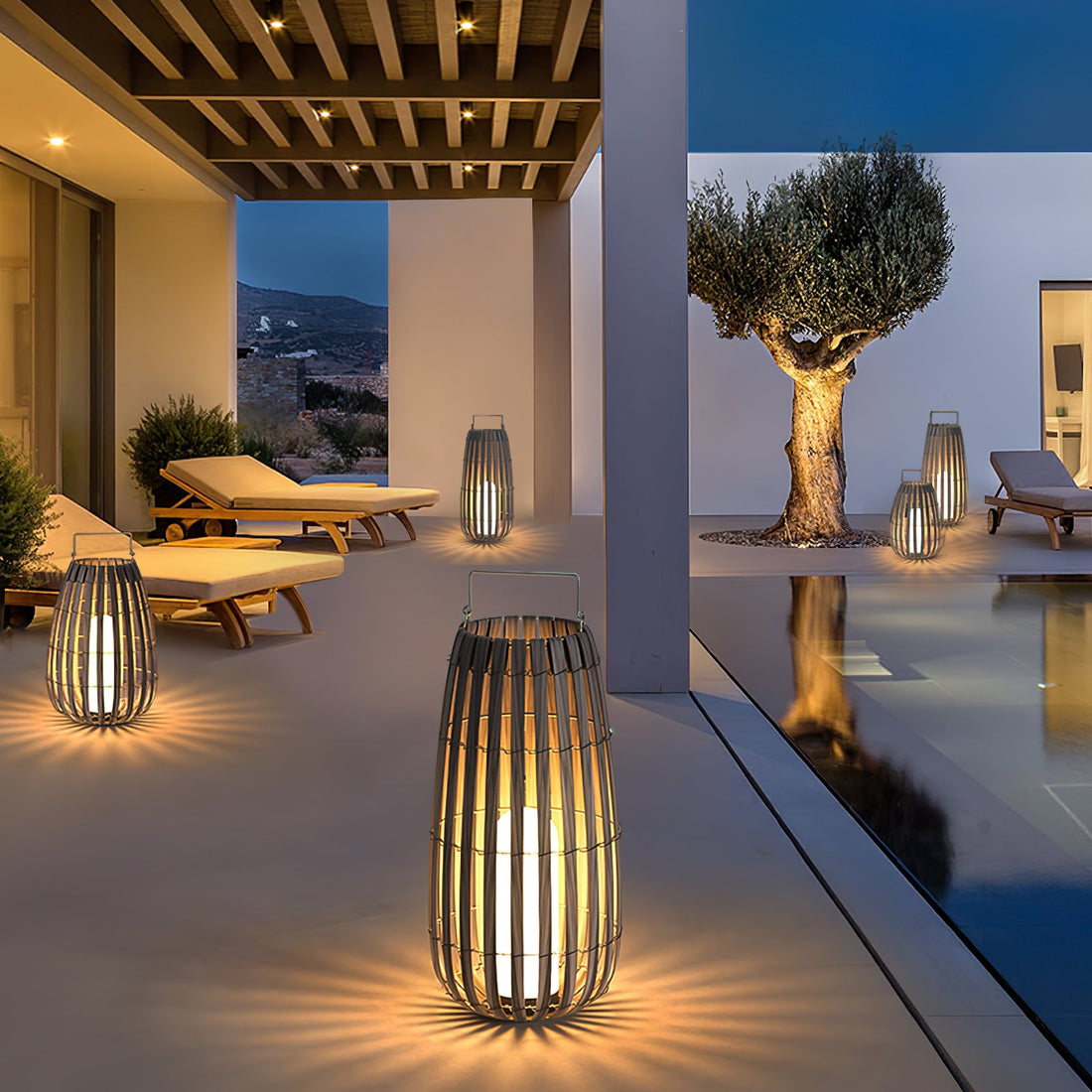 Tropic Braid Outdoor Lamp - Faux-Rattan Metal Waterproof