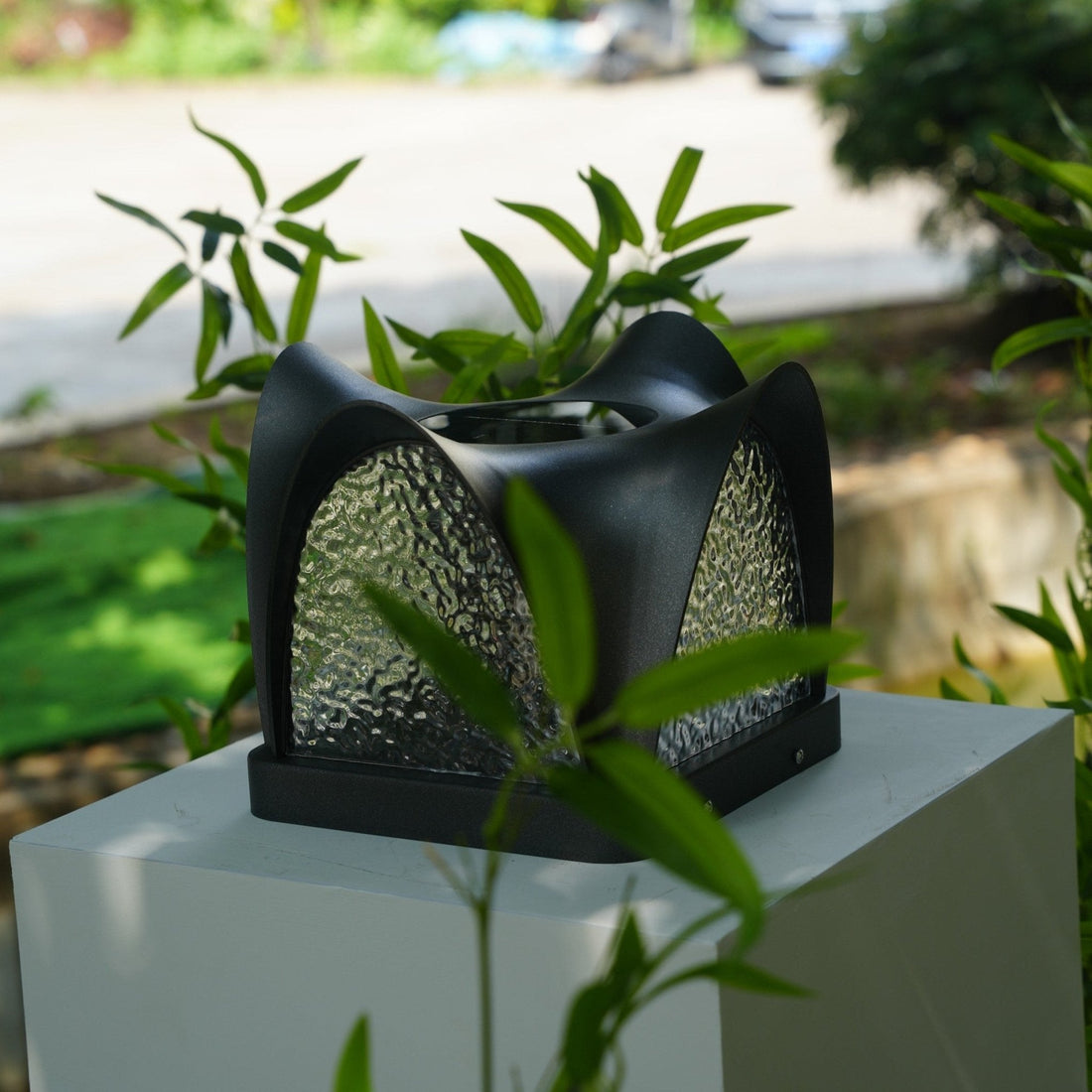 Solar Außenlampe - LED Gartenlaterne für Patio, Gehweg &amp; Terrasse
