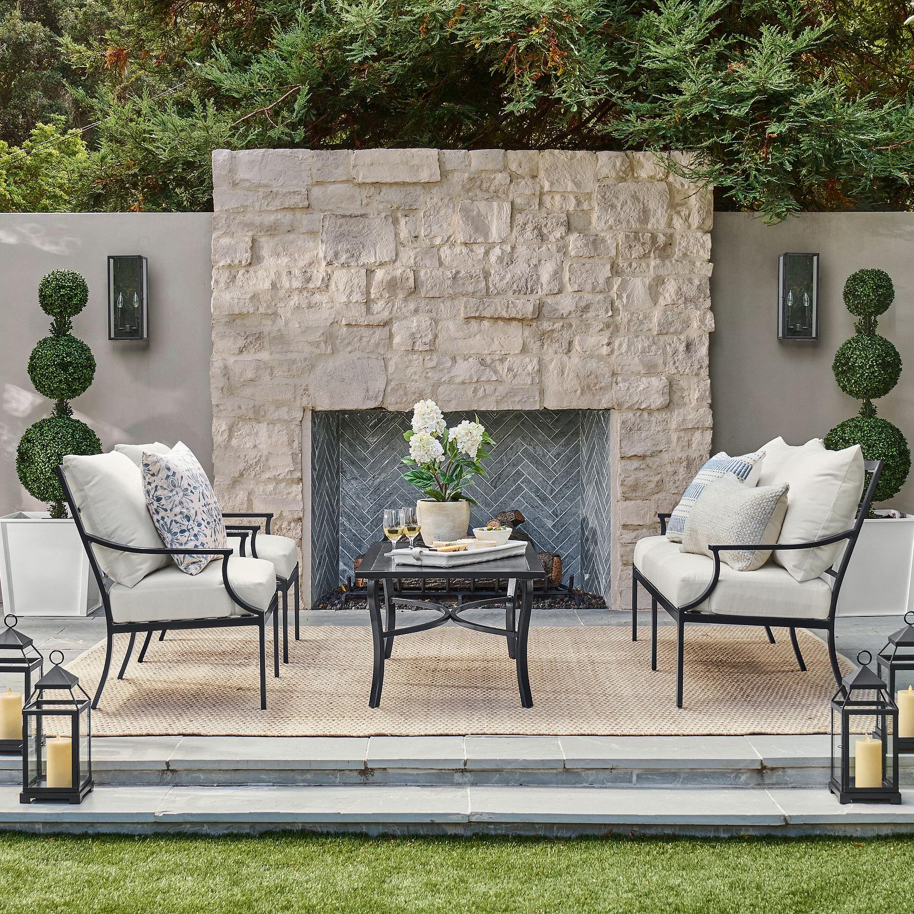 Ferrix Iron Outdoor Wall Lamp - Industrial Rectangular Glass Sconce