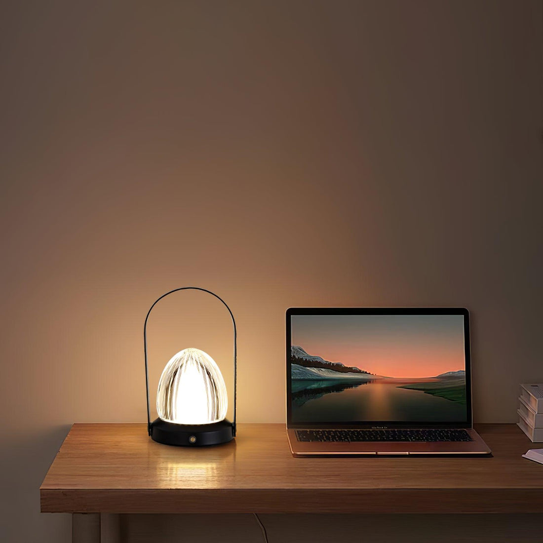 Wiederaufladbare Tischlampe – Tragbares dimmbares Licht fürs Schlafzimmer