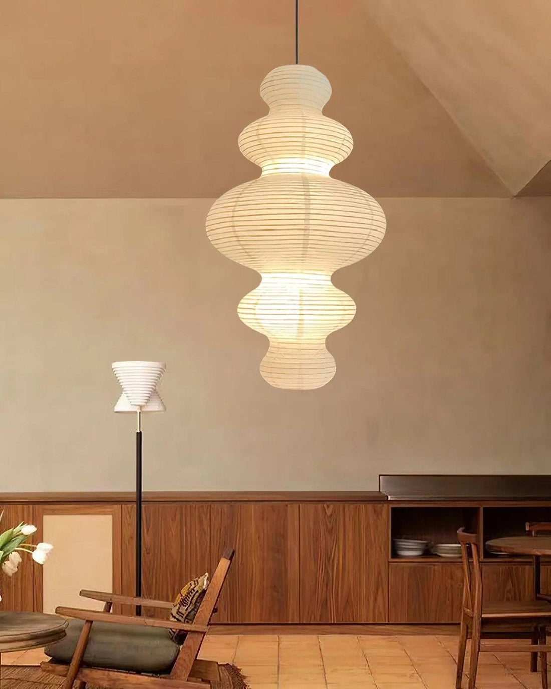 Sculptural Rice Paper Pendant Lamp - Luxurious Lamp for Bedroom