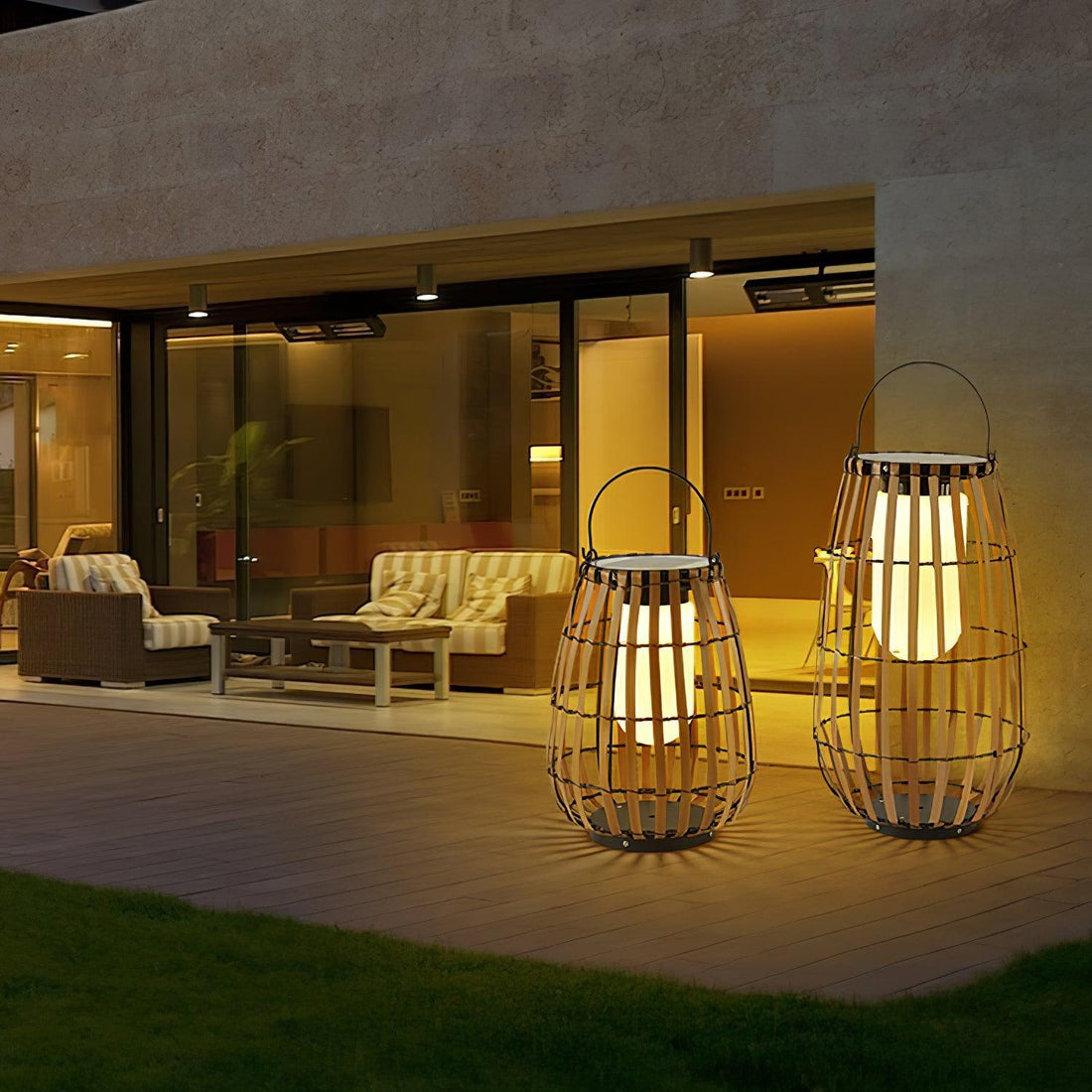 Tropic Braid Outdoor Lamp - Faux-Rattan Metal Waterproof