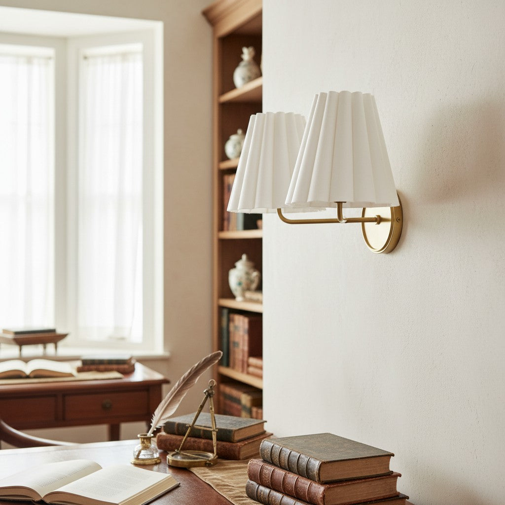 Ruffmeto Fabric Wall Sconce – Featuring Pleated Detailing on a Sculptural Metal Frame for Study or Hallway