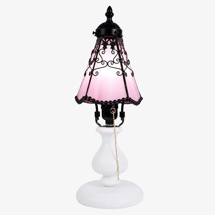 Tiffany-style stained glass table lamp