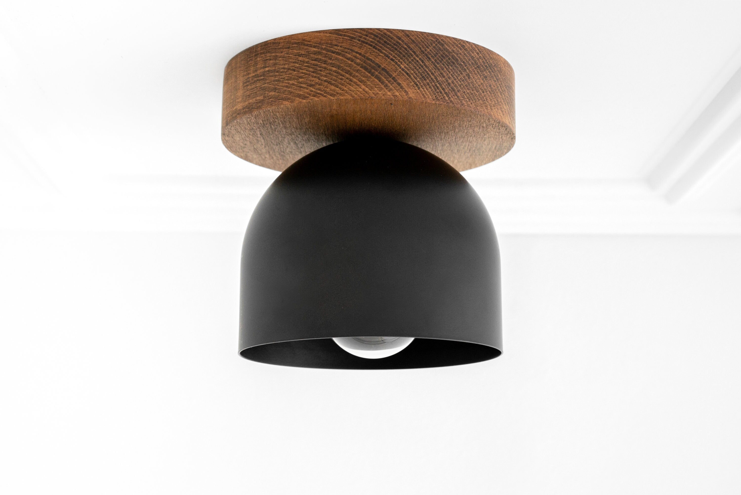 Metio Dome Moderne rustikale Deckenleuchte – Holz- und Metallfusion