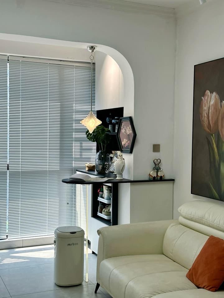 Art Deco Astris Elara Star Pendant Light - Frosted Glass Pendant with Geometric Style