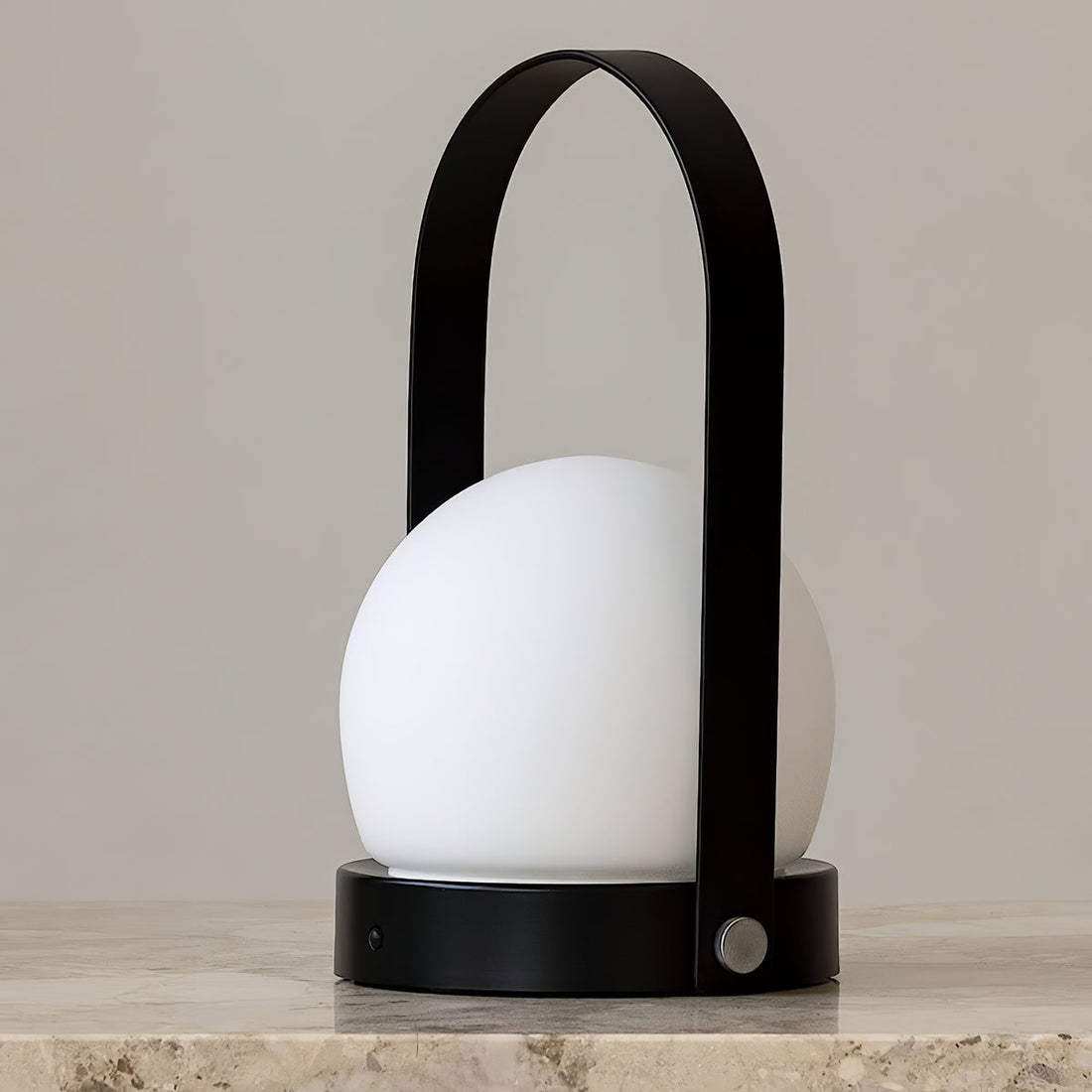 Tragbare Akku-Tischlampe – Moderne Lampe für Schreibtisch und Schlafzimmer