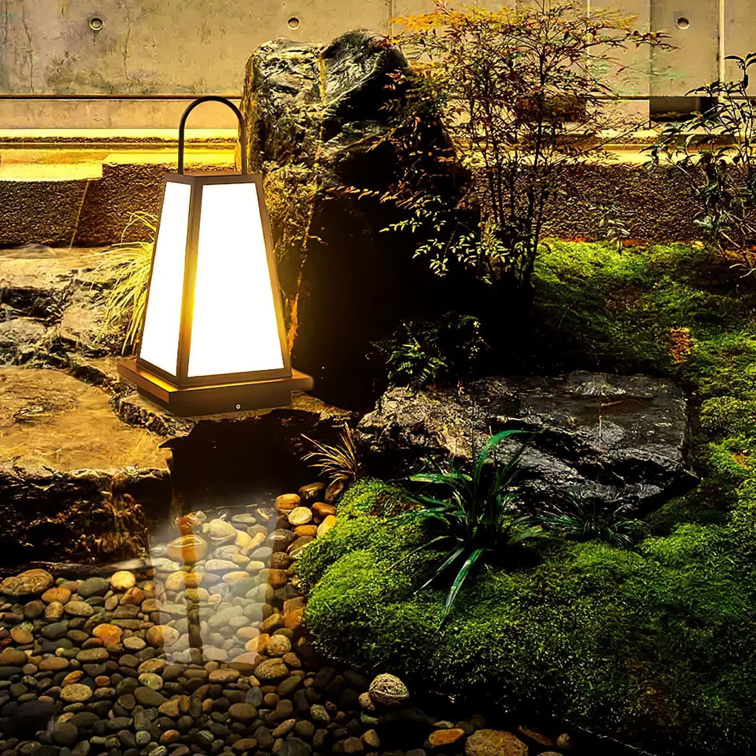 Tragbare Außenlampe – Gartenfertig – Dezente Anmut