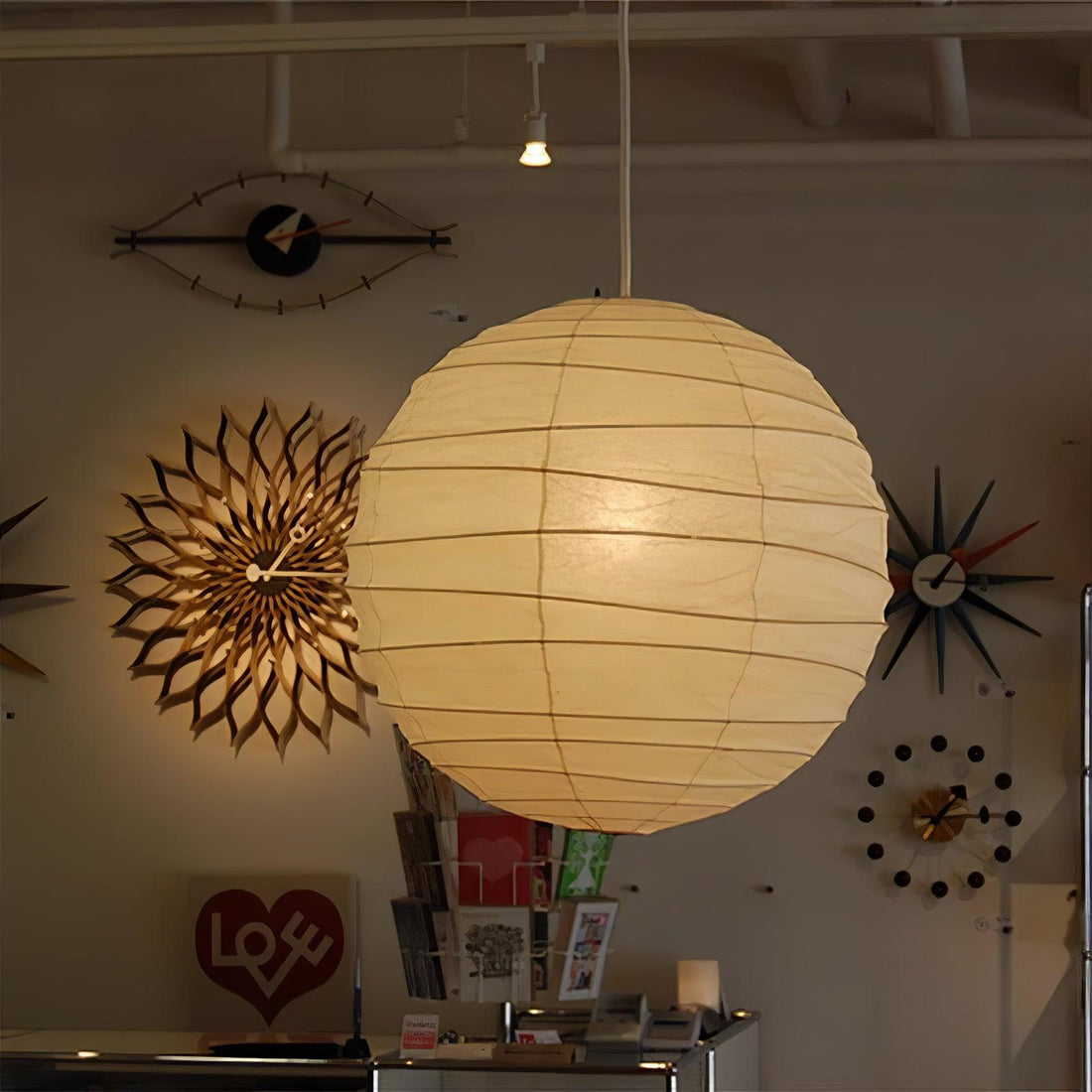 Washi-Papier-Hängelampe mit Swag-Motiv – japanische handgefertigte Leuchte