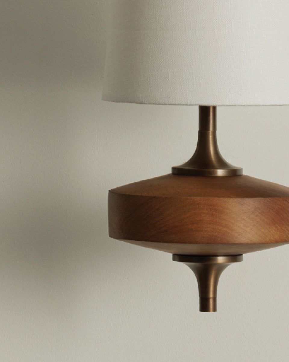 Hour Rho Wandleuchte