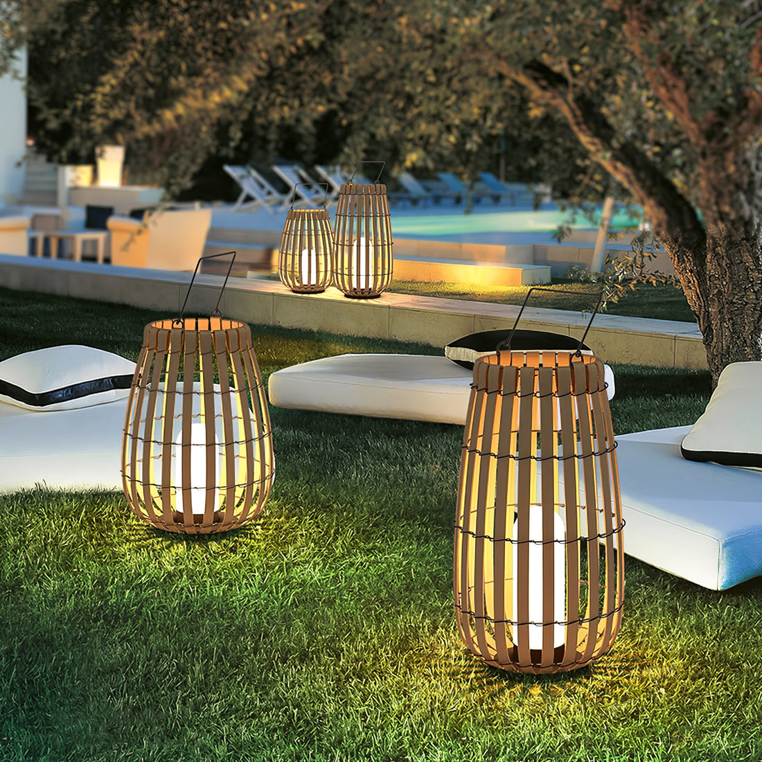 Tropic Braid Outdoor Lamp - Faux-Rattan Metal Waterproof