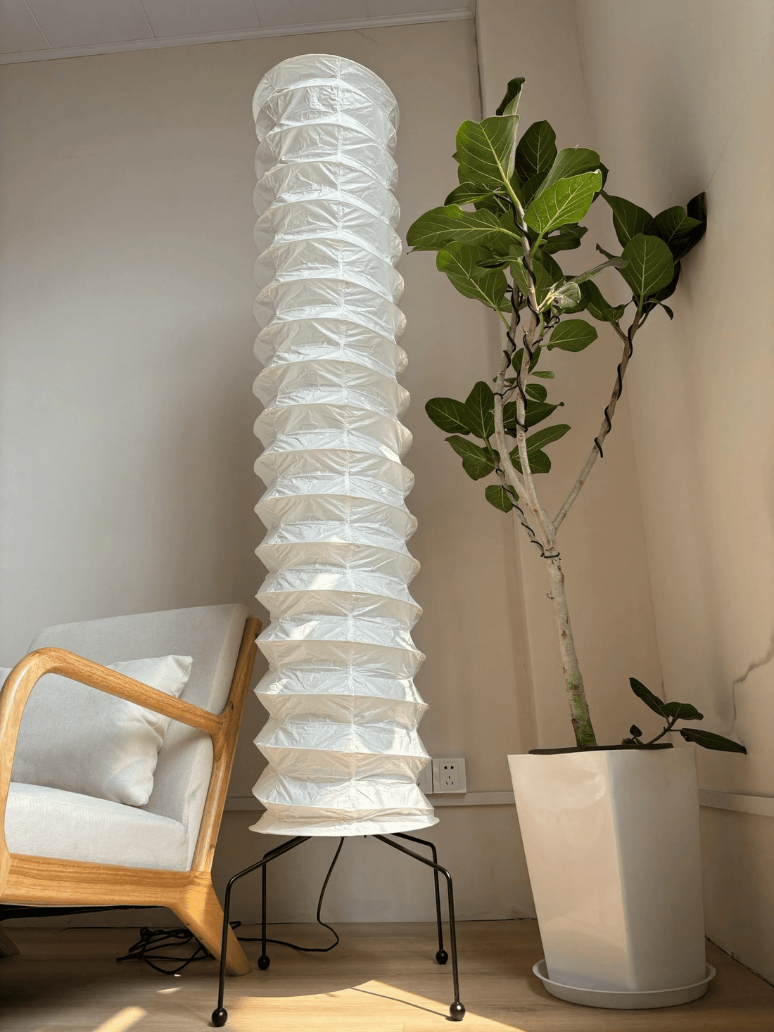 Stehlampe aus Washi-Papier – Japanische runde Leuchte für das Wohnzimmer