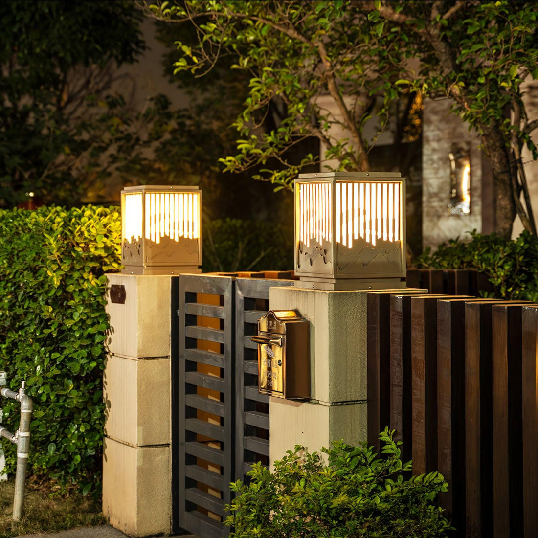 Wave Garden Outdoor Light - Sleek Wavy Body Weather