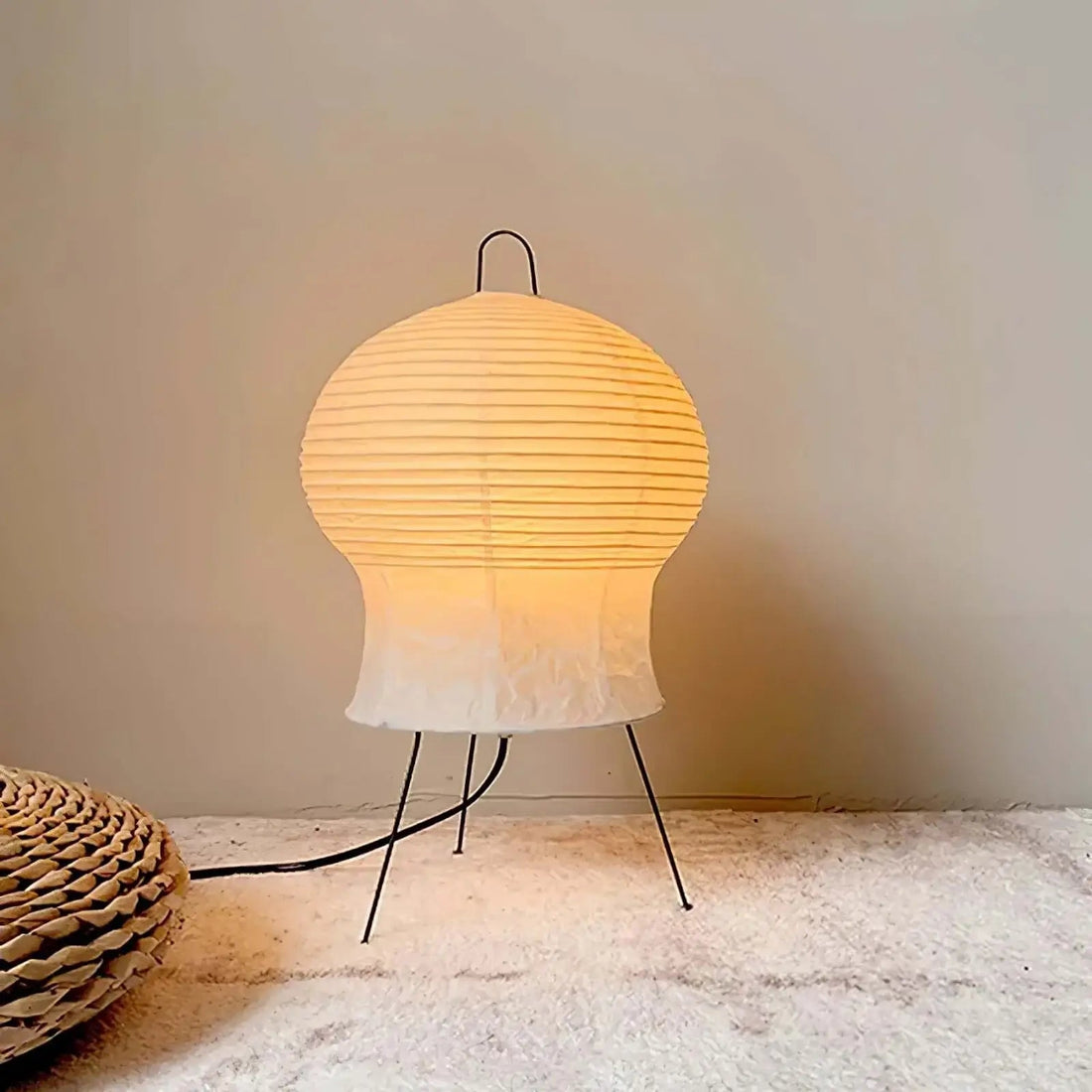 Tischlampe aus Reispapier – Japanisch inspirierte Washi-Lampe für den Eingangsbereich