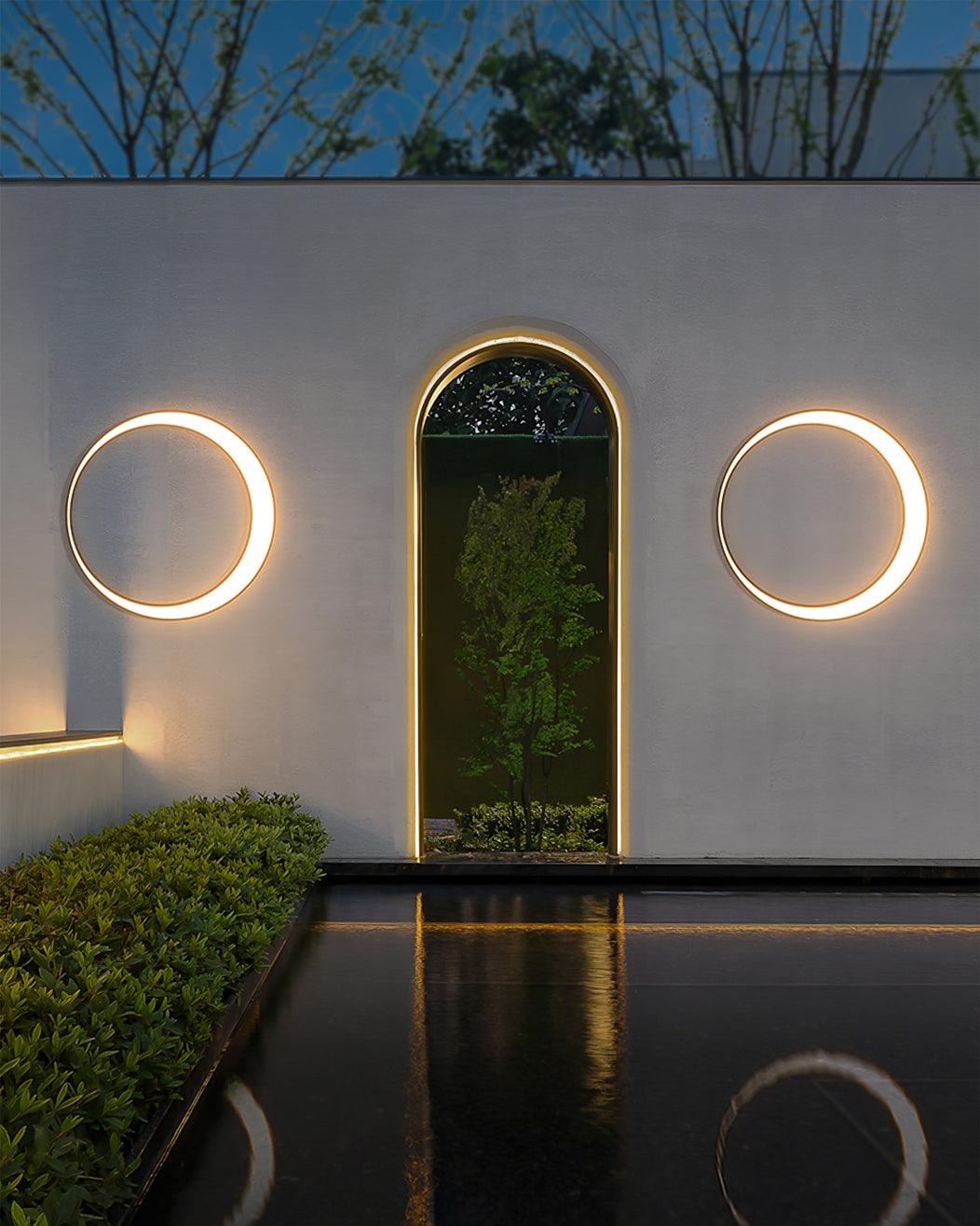 Moon Stainless Steel Wall Lamp - Black Celestial Fixture for Outdoor