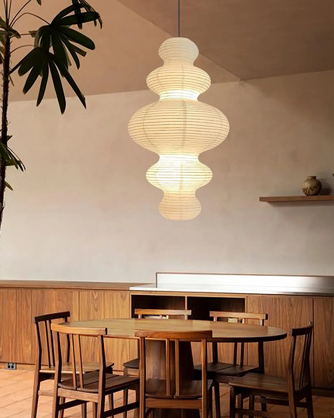 Sculptural Rice Paper Pendant Lamp - Luxurious Lamp for Bedroom