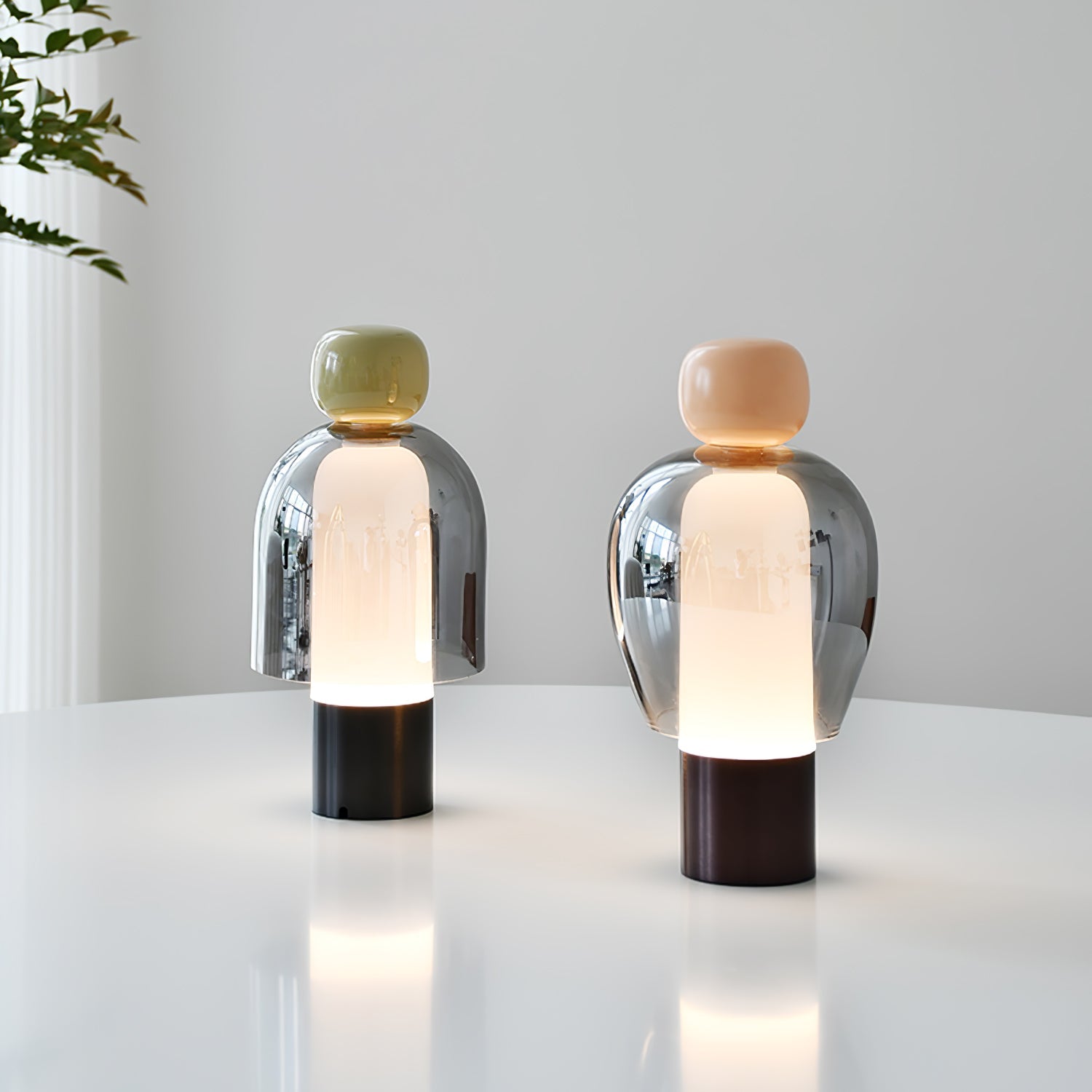 Tischlampe – Tragbare wiederaufladbare Lampe für den Einsatz im Wohnzimmer und Schlafzimmer