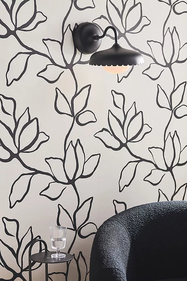 Rayla Metal Outdoor Wall Sconce - Modern Scallop Edge Light for Patio