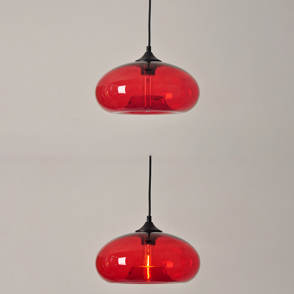 Künstlerische Pendelleuchte aus Glas – farbenfrohe, einzigartige Lampe für das Esszimmer