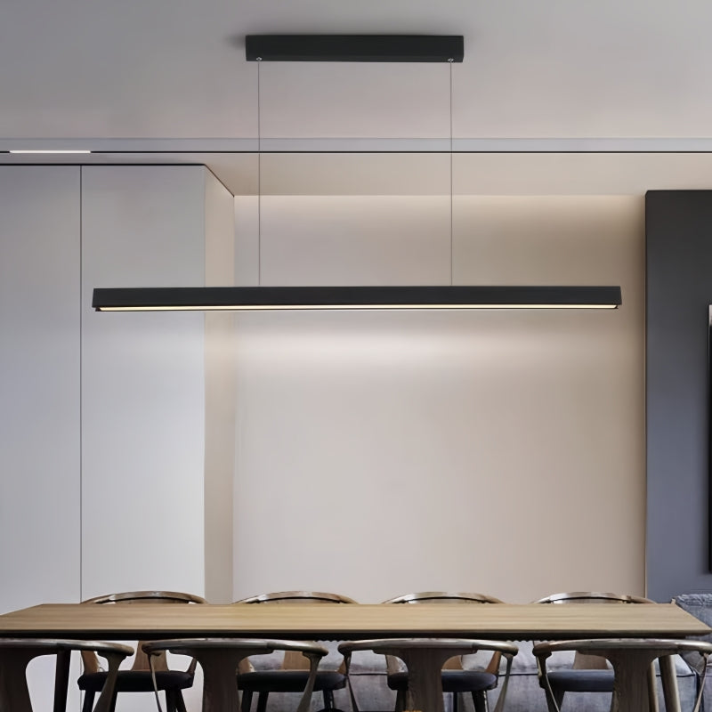 Schwarzer linearer Industrie-Kronleuchter aus Metall