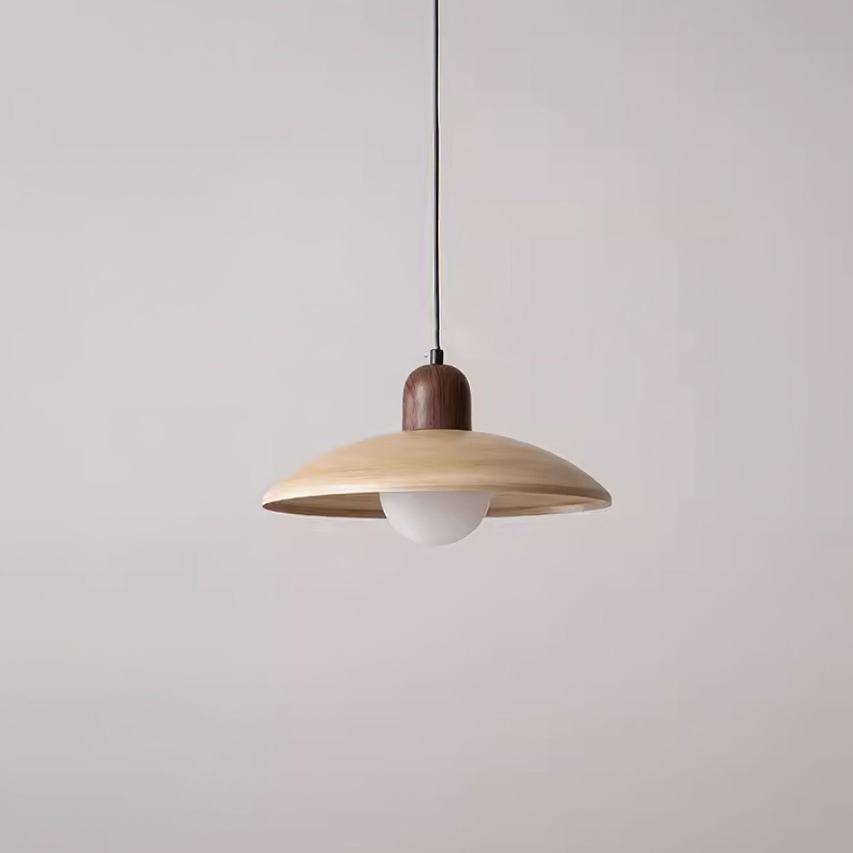 Stecker-Pendelleuchte aus Metall und Glas in Holzoptik