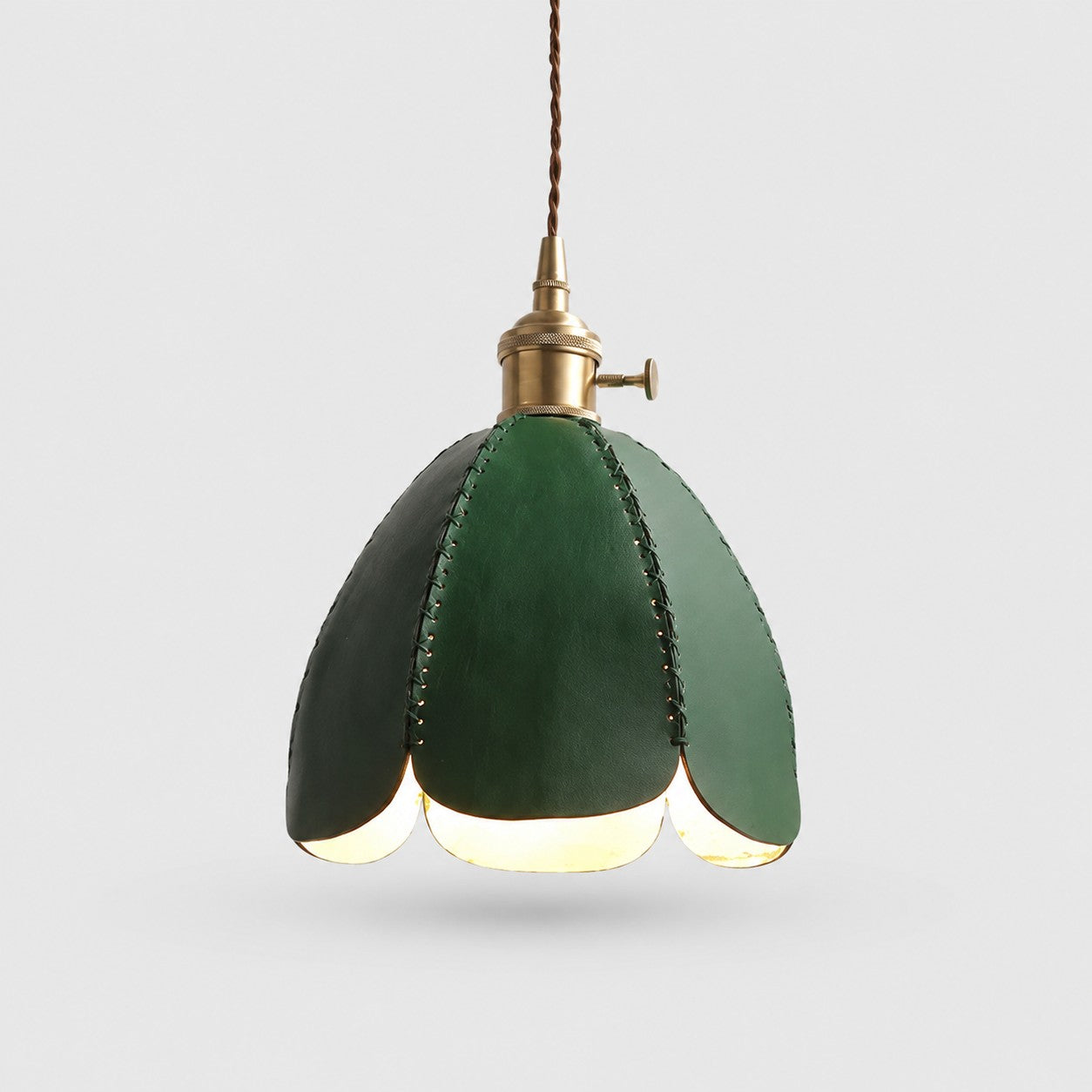 Single green leather pendant