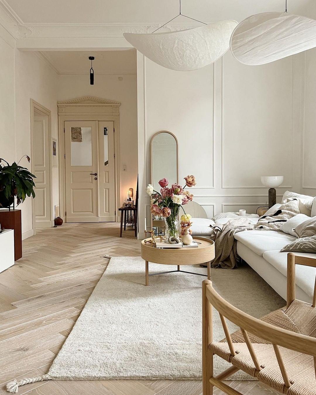 Cloudlike Mulberry Silk Plug-In Pendant Light