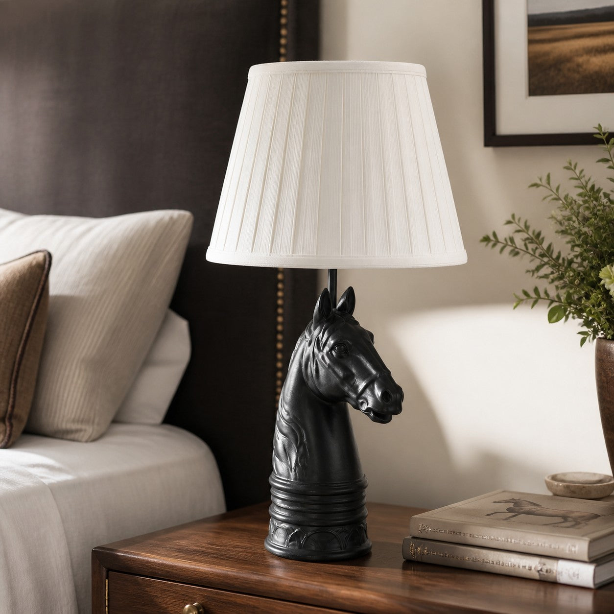 Black pleated horse head table lamp in living room