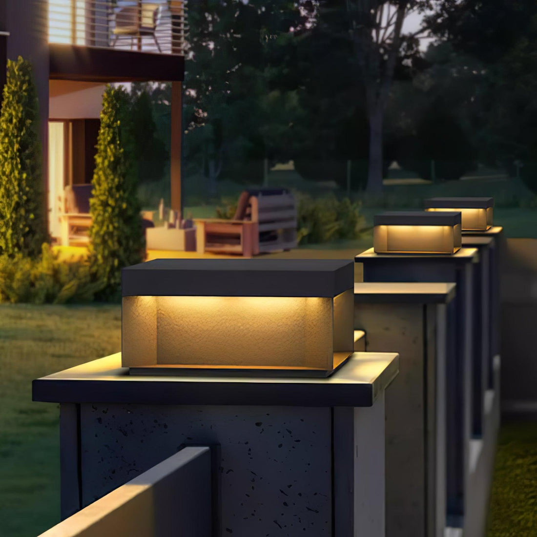 Außenpfostenleuchte - Robuste Gartenlampe für Terrasse und Weg