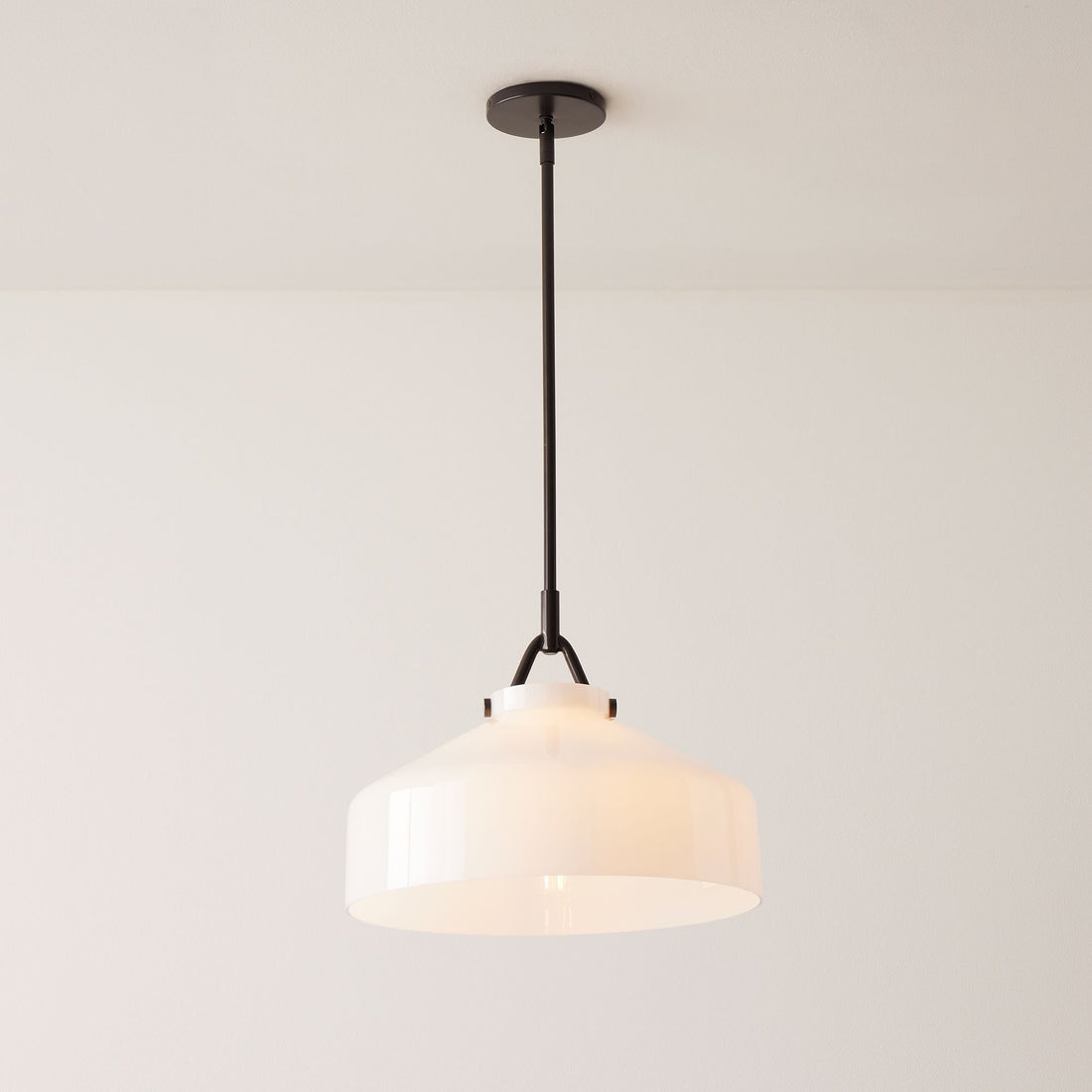 Hanton Metal Pendant Light - Modern Hanging Lamp for Dining Room