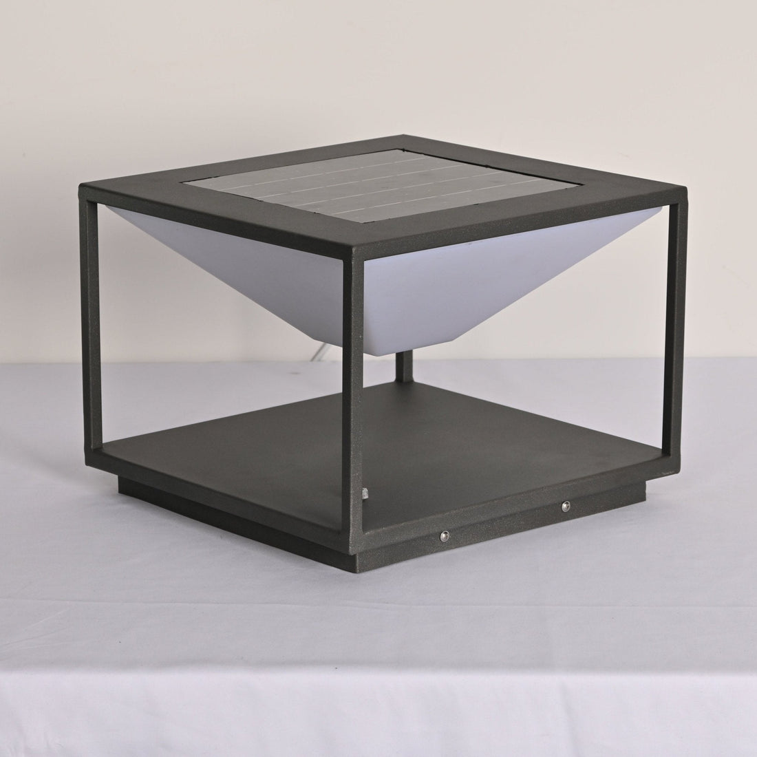Geometric LED Outdoor Lamp - Minimalist Light for Patio & Garden