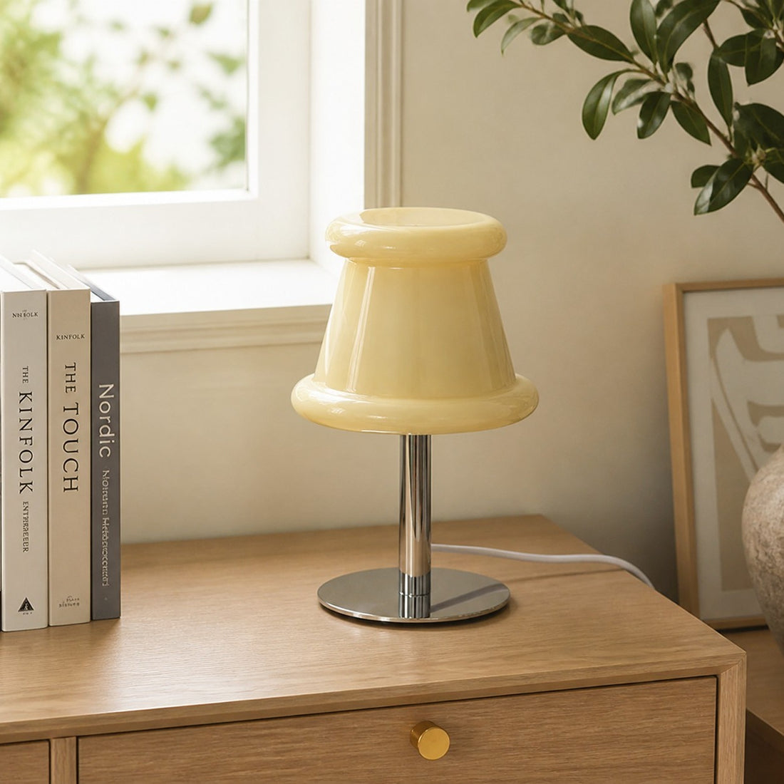 Skulpturale Tischlampe aus Glas