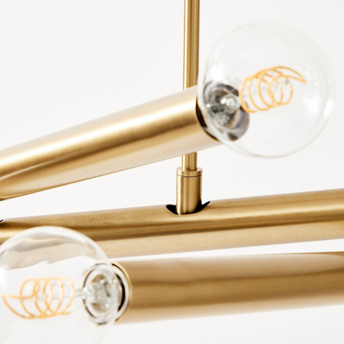 Borvia Metal Arm Chandelier - Modern Adjustable Trace Lamp for Hallway