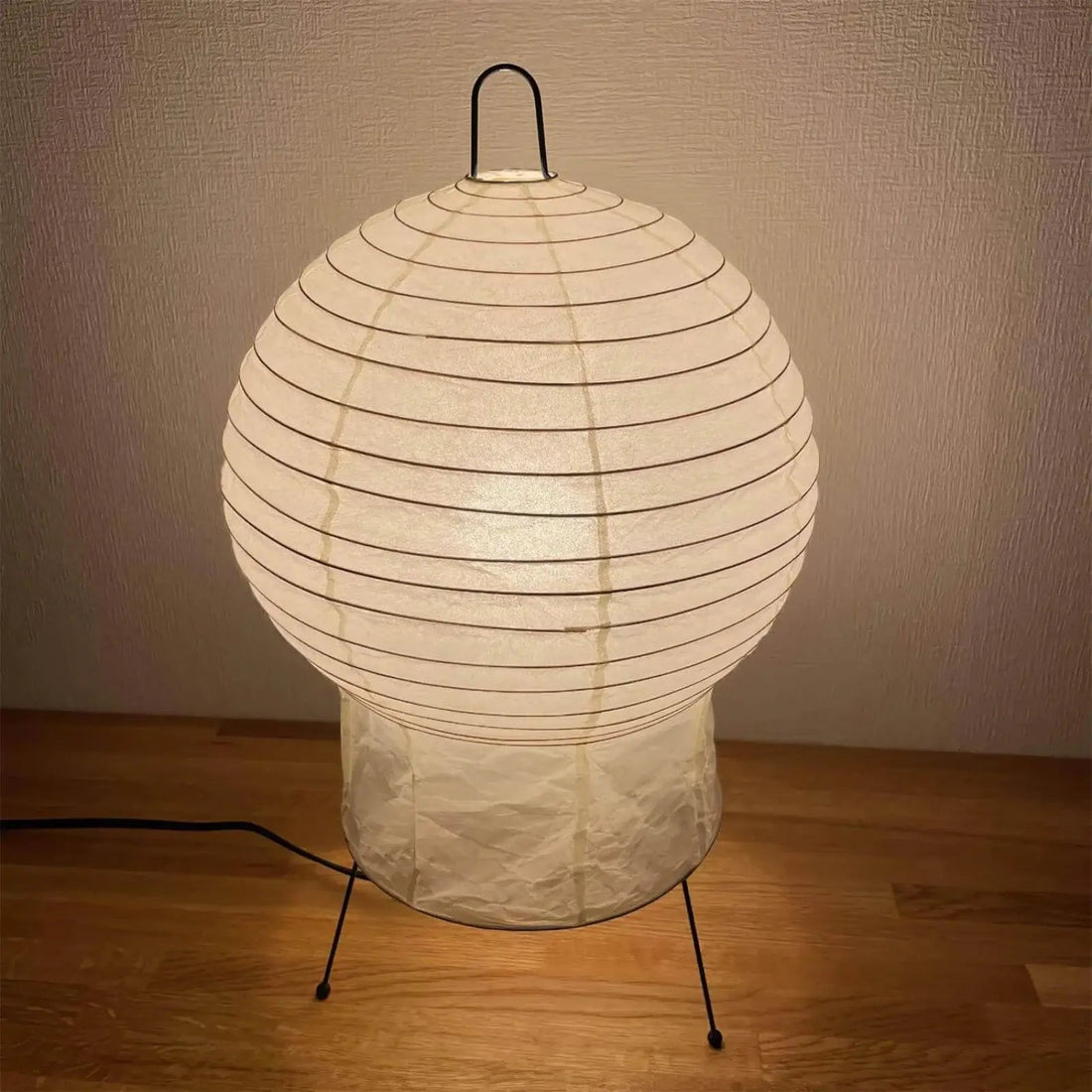 Tischlampe aus Reispapier – Japanisch inspirierte Washi-Lampe für den Eingangsbereich