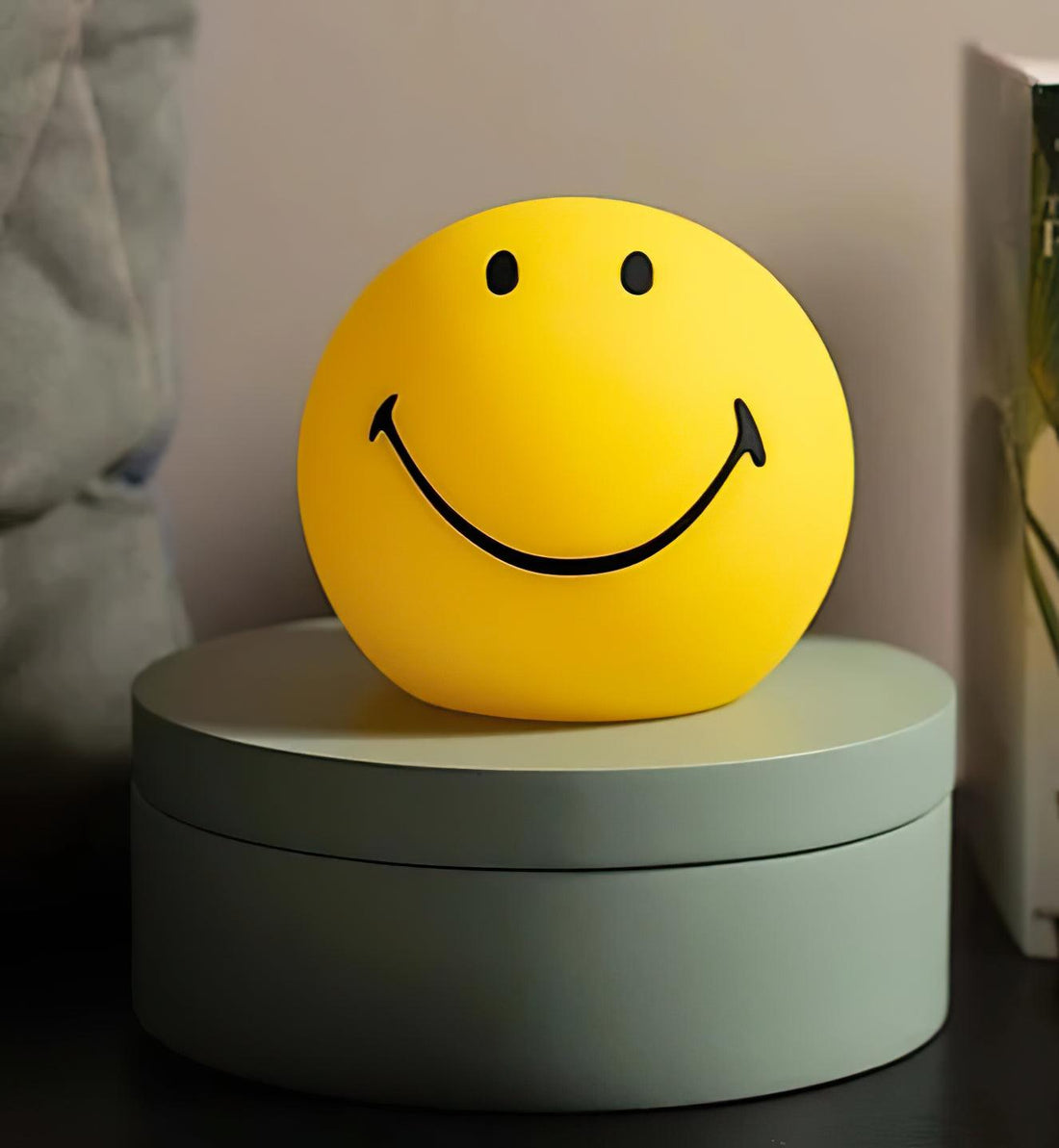 Smiling Wiederaufladbare Tischlampe - LED-Licht für Schlafzimmer &amp; Büro
