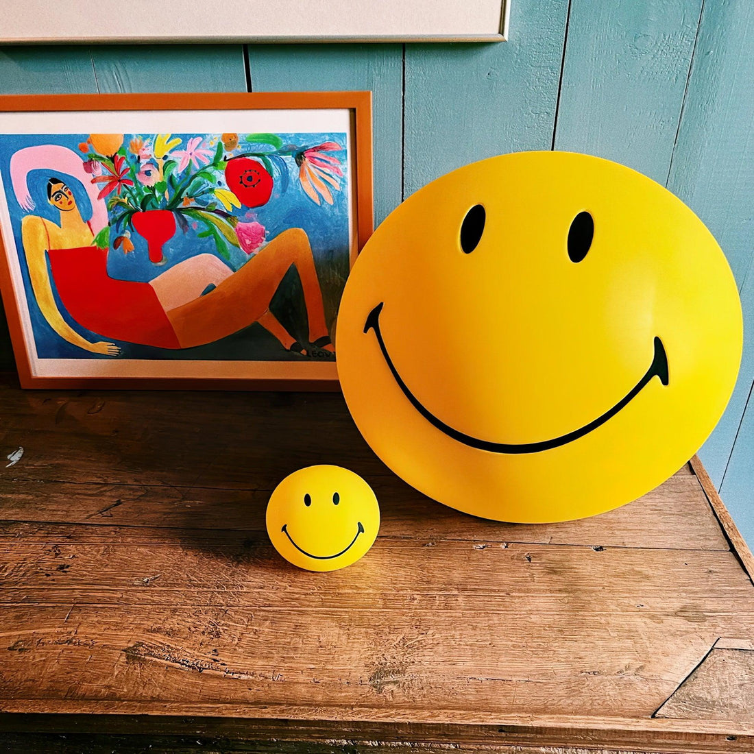 Smiling Wiederaufladbare Tischlampe - LED-Licht für Schlafzimmer &amp; Büro